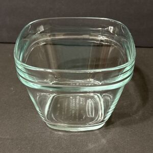 Rubbermaid Glass 1.5 cup Food Storage Container Bowl NO Lid 7N61 Discontinued
